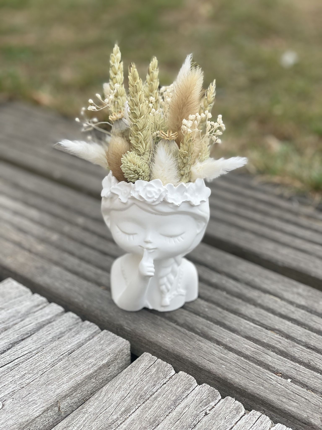 Mini vase silencieux jesmonite avec fleurs séchées "LUDIVINE"