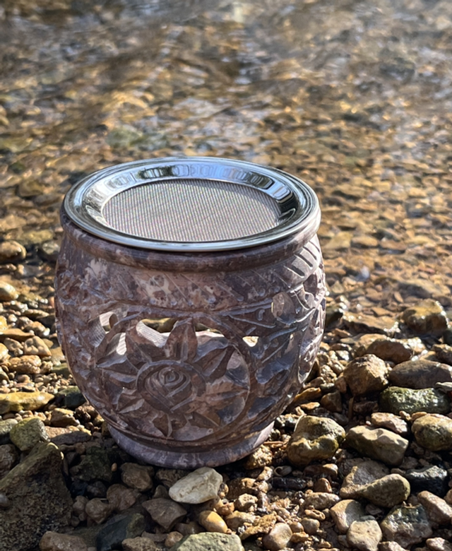 Brûleur d’encens en pierre ollaire « petit edelweiss »