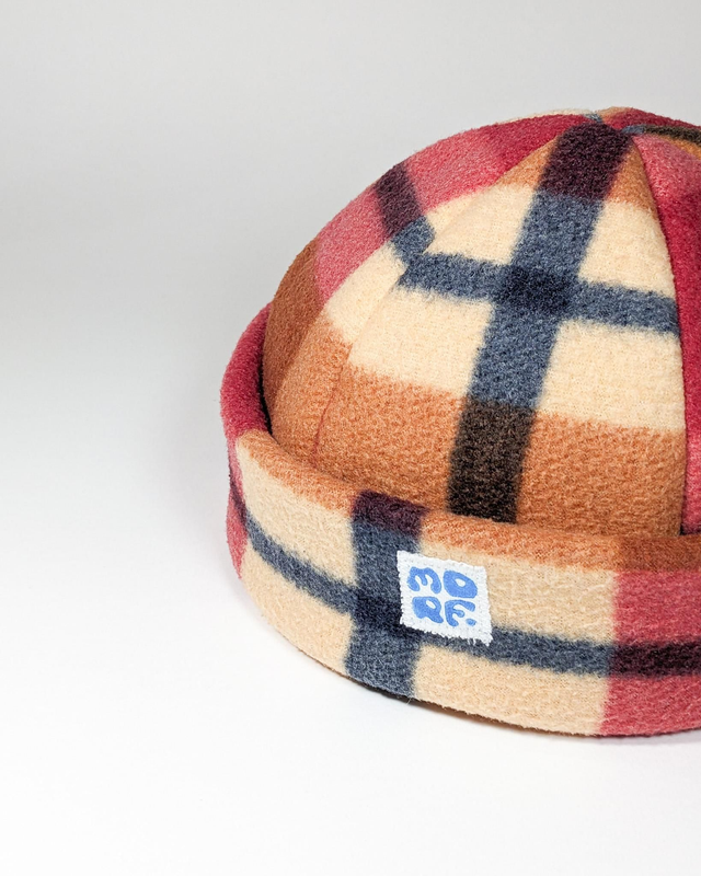 BONNET IGLOU écossais rouge