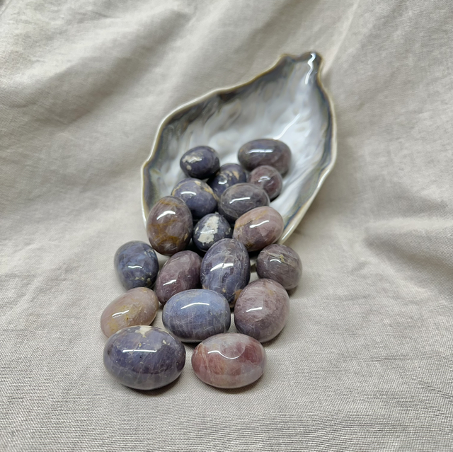 Purple Rose Quartz Tumble 