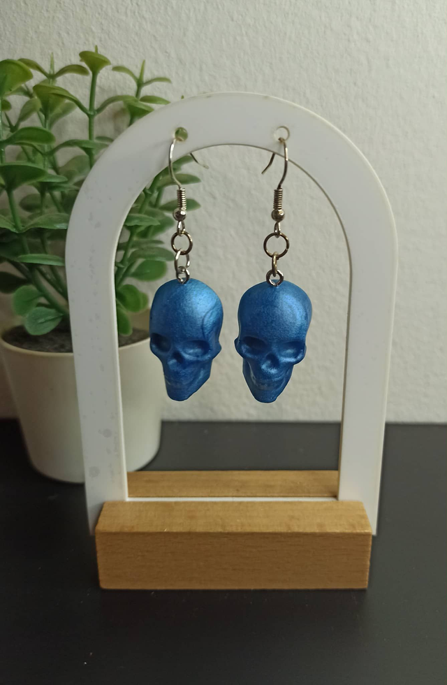 Boucle d&#039;oreille tête de mort (439)