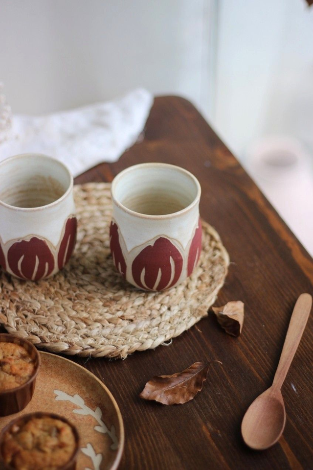 Tasse blanche 15cl &quot;Tulipe rouge&quot; sans anse