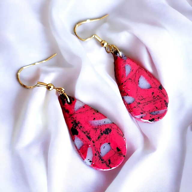 Boucles d'oreilles gouttes de sang