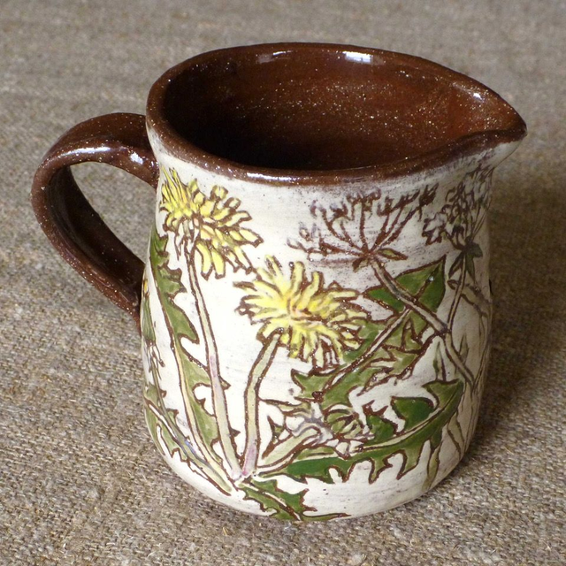JBY104 Dandelion jug by Jane Bisby, 10 x 12cm red earthenware