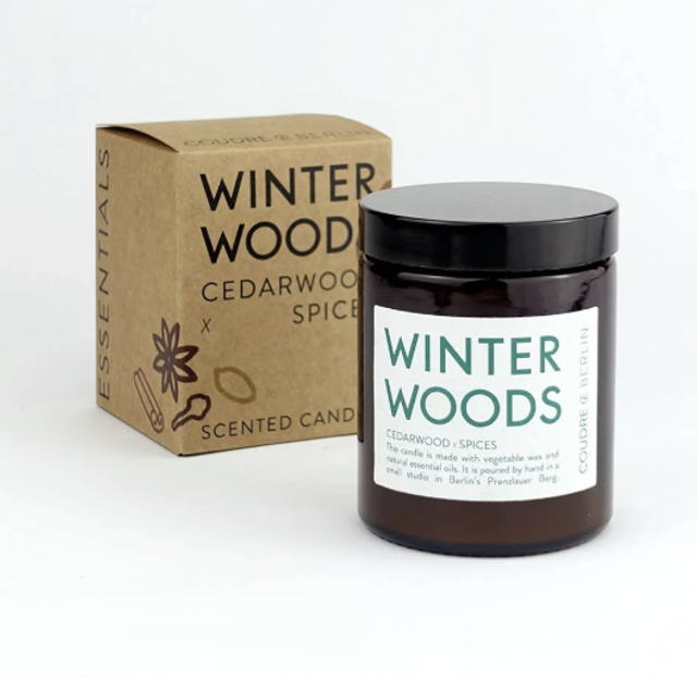 WINTER WOODS – Cedarwood x Spices – Scented Candle