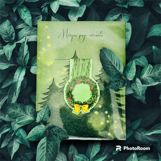 Marque page magnétique couronne de houx 