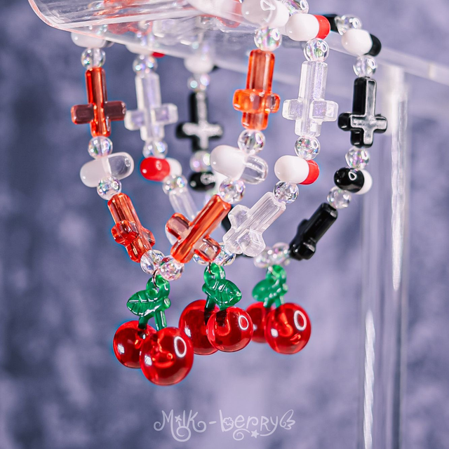 Bracelet Pastel Goth Cherry Cerise