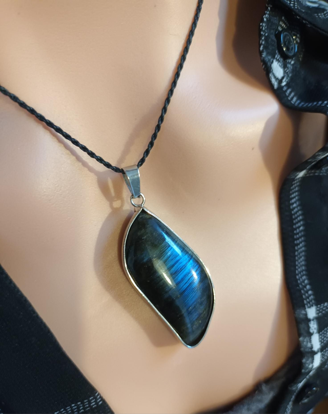 Pendentif en labradorite