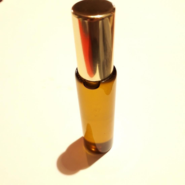 Oud Parfum Oil 10/5/2 ml in Glass Roler Bottle