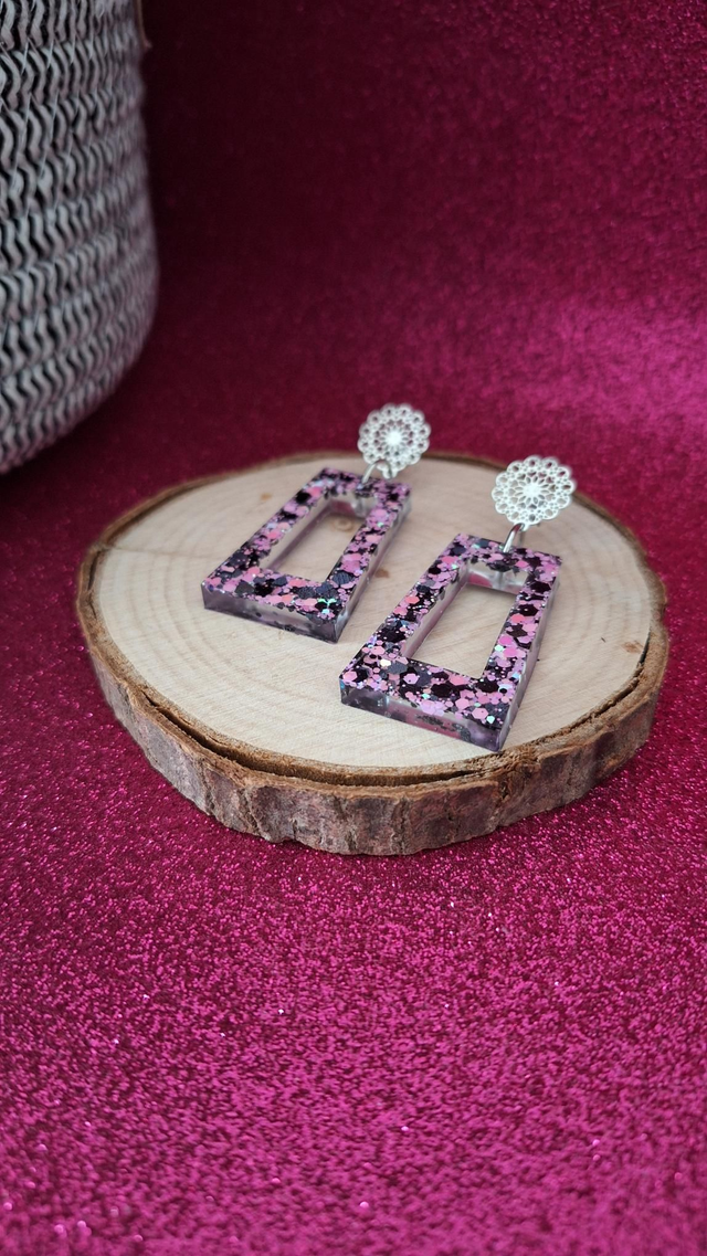 Boucles d'oreilles rosace argentées trapèze paillettes noires/roses/blanches