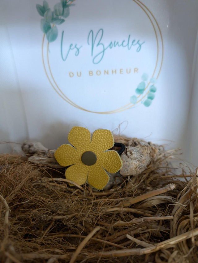 Élastique fleur jaune