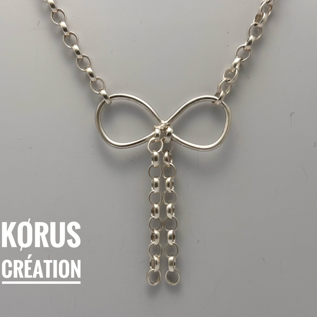 Collier Noeud infini