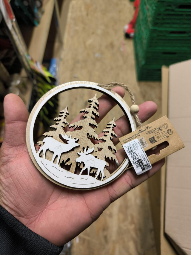 DECORATION CERF A SUSPENDRE 