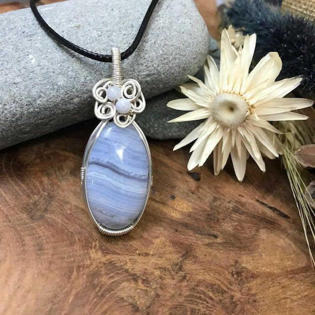 Calcédoine bleue (ou agate dentelle)