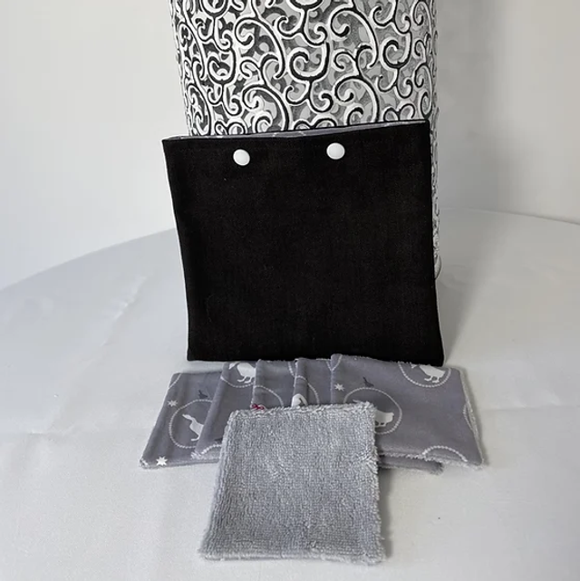 Pochette et 6 lingettes