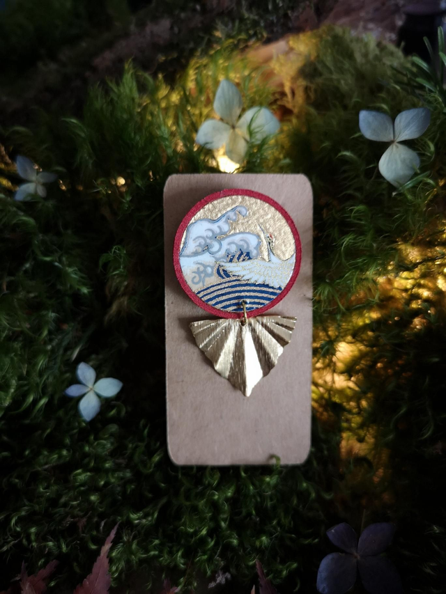 Broche - papier washi - vol de grue - vague d&#039;Hokusai - éventail - La&amp;Titia 