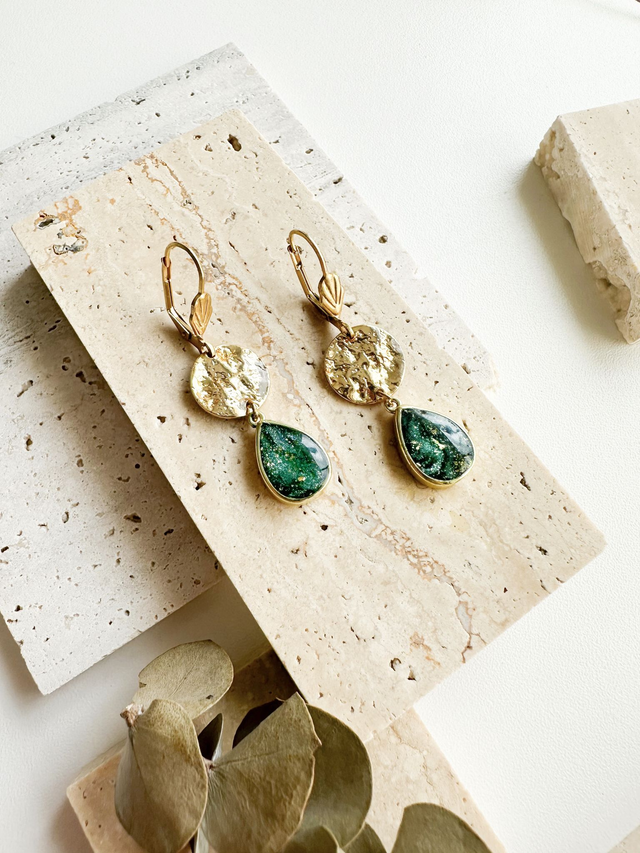 Boucles d&#039;oreilles Laura l Vert et or