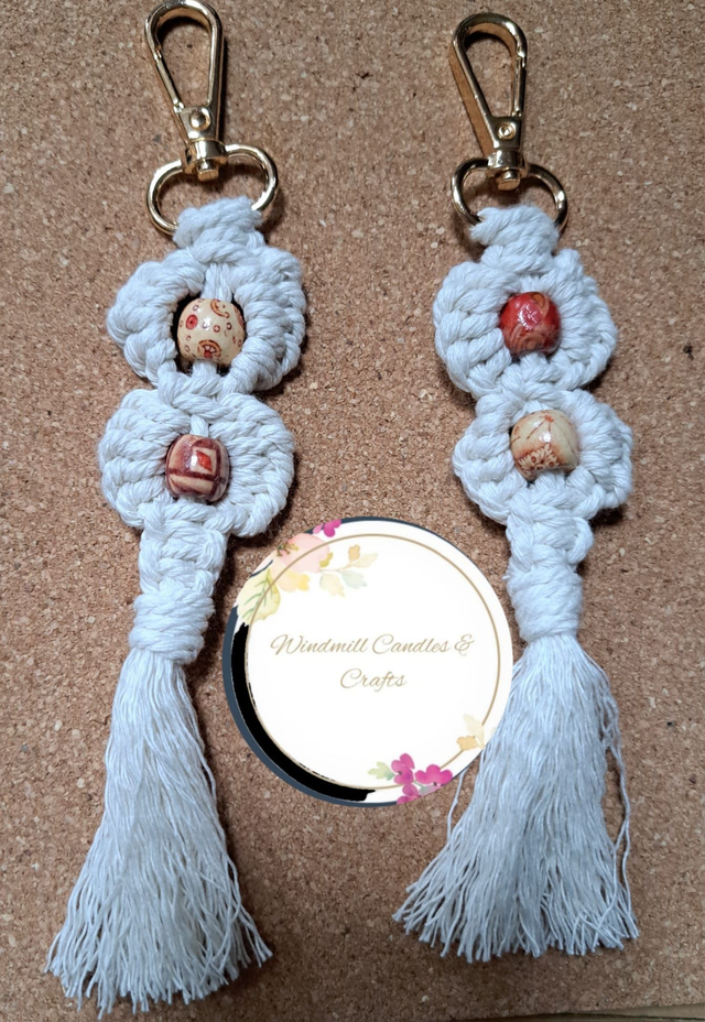 Macrame Key Charm With 2 Beads