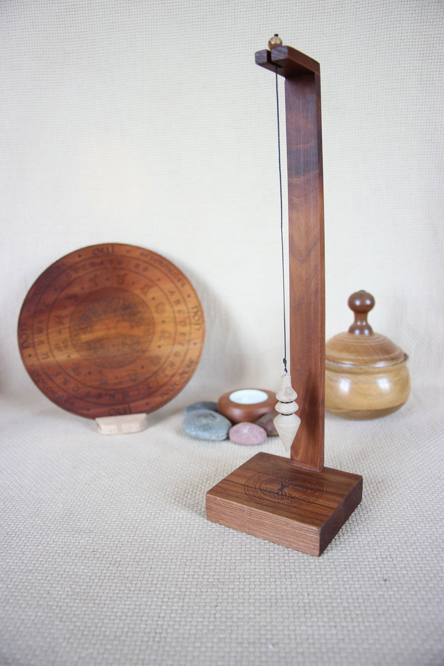 support présentoir pour pendules de radiesthésie