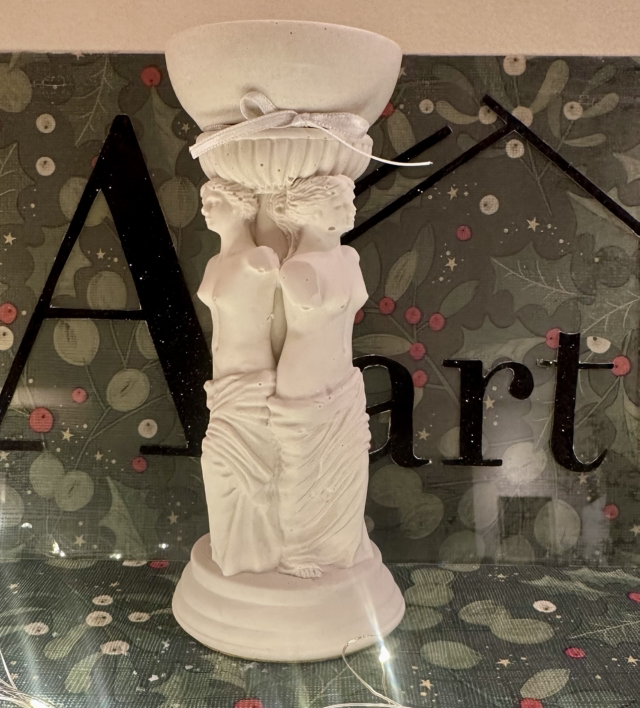 VENUS TEALIGHT HOLDER