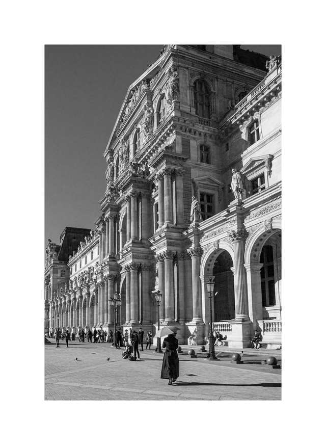 Le parapluie du Louvre