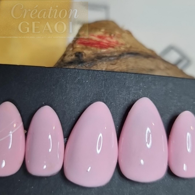 Flakes plaisir spider strass little amande S créer à la commande délai de 7 jours 