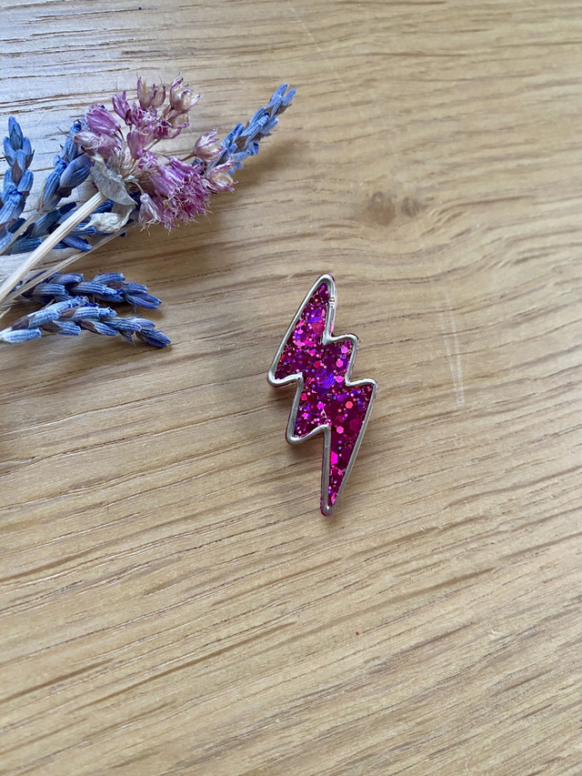 Broche éclair - magenta
