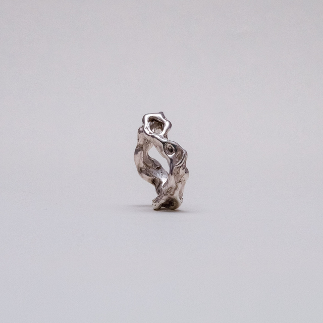 Liquid Metal Ring 01