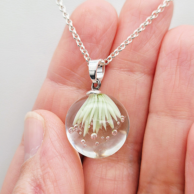 Pendentif Ariel vert clair