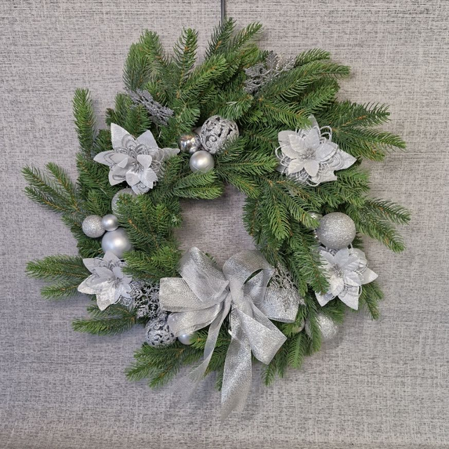 X-Large Artificial Christmas Wreath - Silver