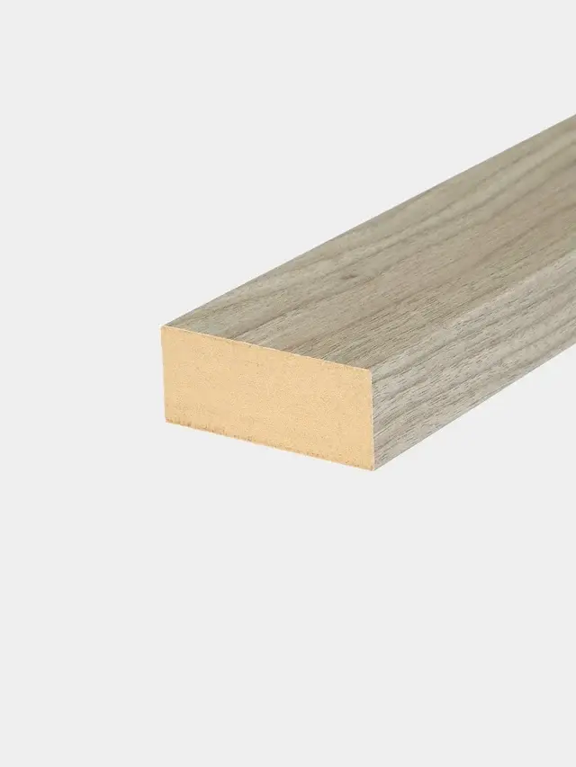Woodupp Lamelle de Finition Aspect bois chêne vieilli Feutre noir 67mm (Réf-1273)