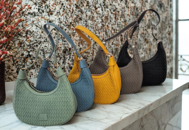 Weave Pattern Hobo Handbag