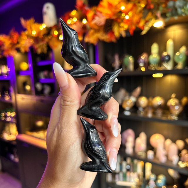 Obsidian Crow Carving