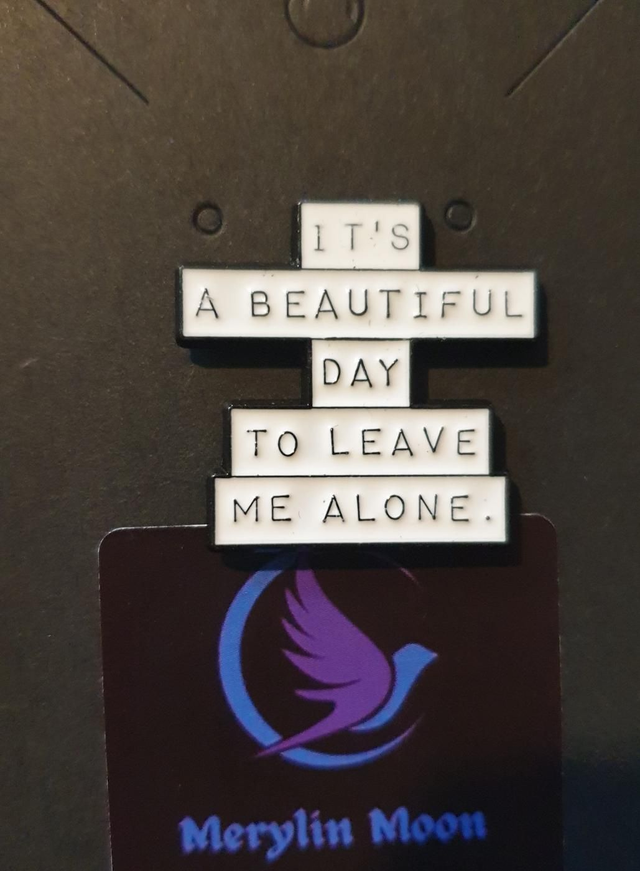 It's A Beautiful Day Pin Badge 