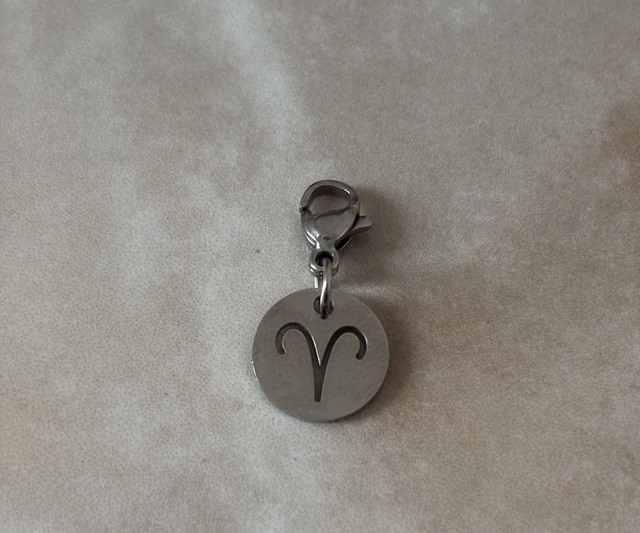 Charms - ♈️
