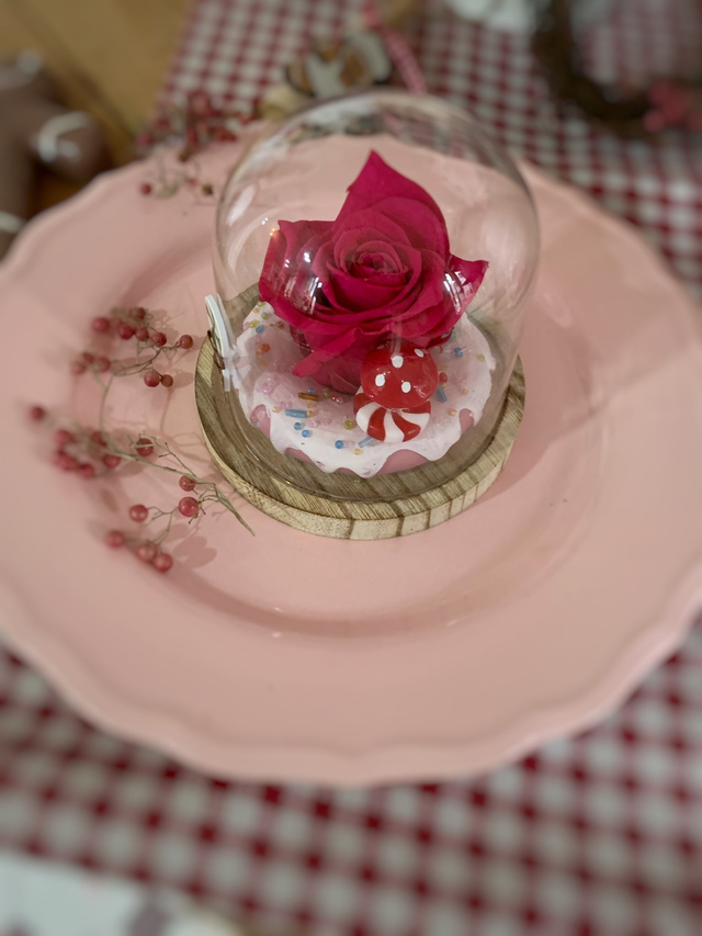 Cloche gourmande – Rose éternelle