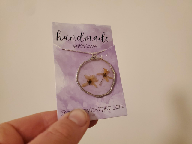 Lovin Yellow Necklace