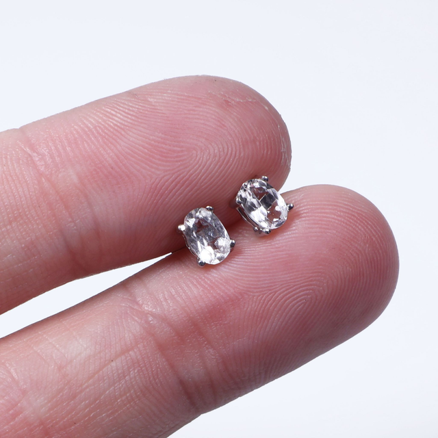 Pair of Vintage Sterling Silver 925 Small Dainty Delicate 5x4mm Oval Cut Crystal Clear Aquamarine Gemstone March Birthstone Stud Earrings