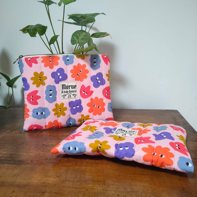 Pochette à fleurs multicolores