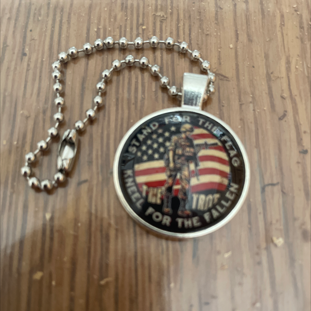 Porte clé boule métal modèle 14