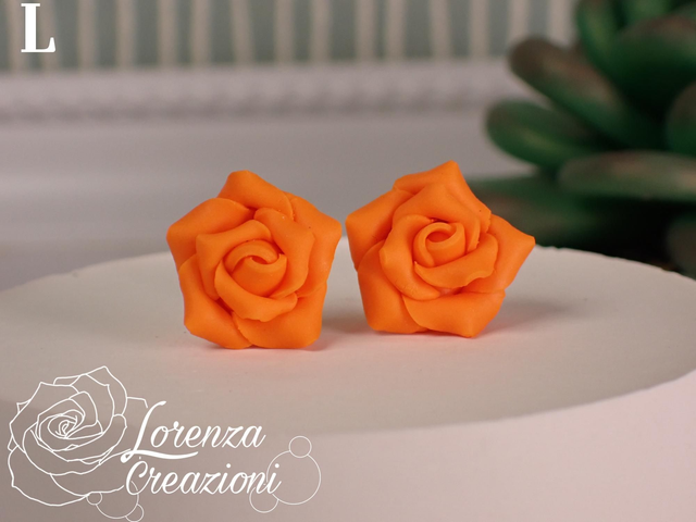 Orecchini a lobo rose arancione