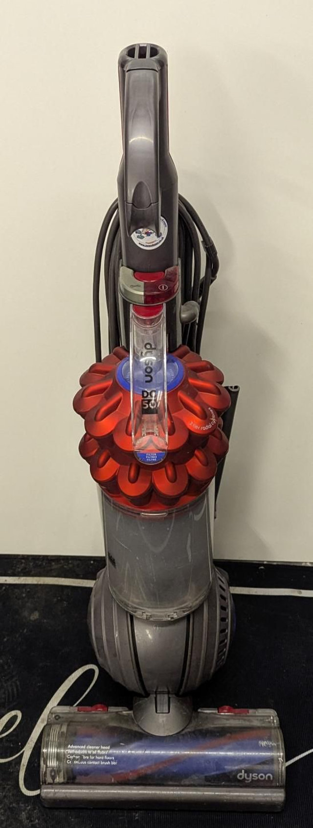 Dyson DC50 compact upright vacuum cleaner 