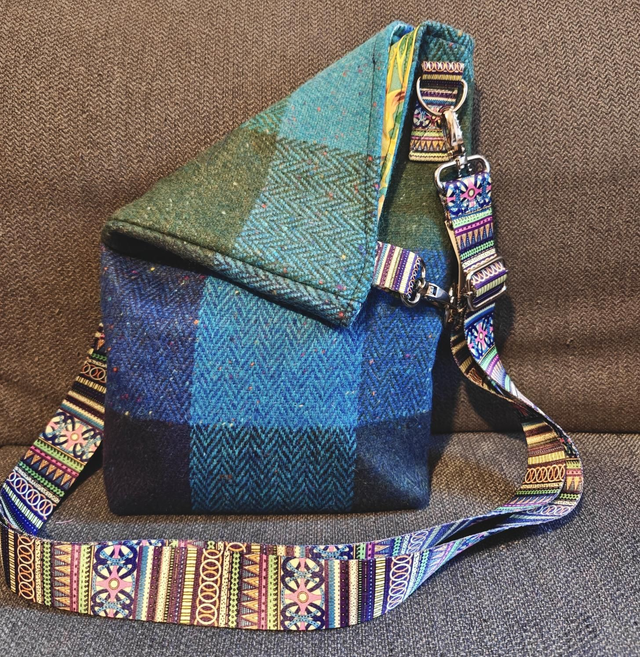 Yorkshire tweed Glencoe bag