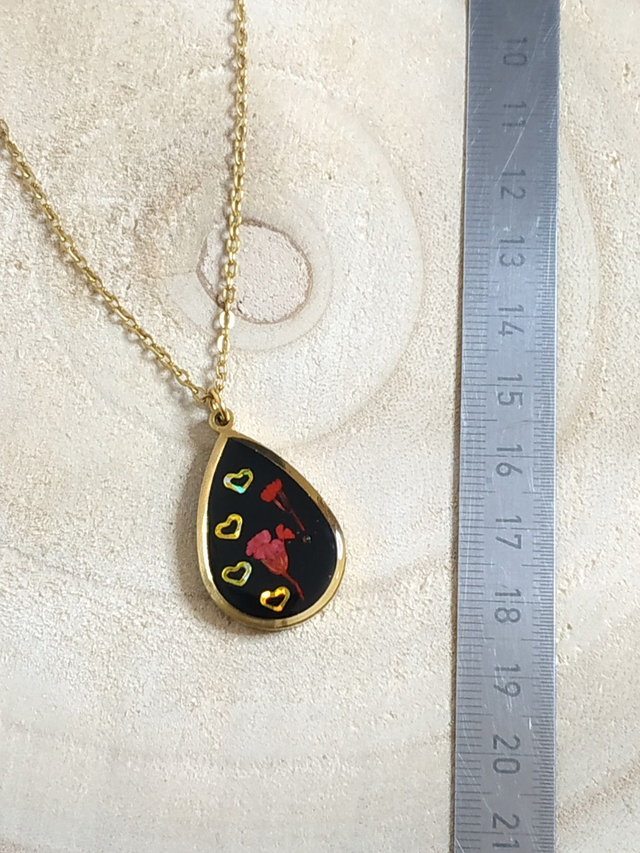 Collier doré fleuri d'Aubépine Epineuse