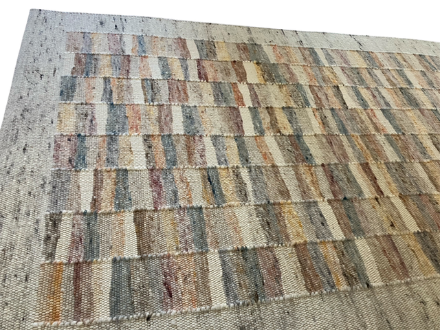 Basic design gyapjú szőnyeg (keretes) 135x200