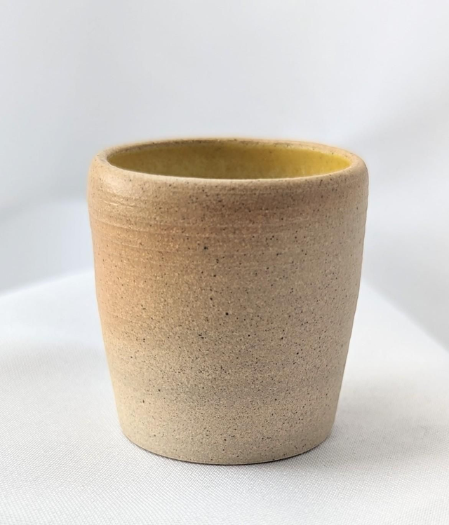 Teeny pot- Lemon yellow b
