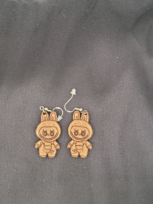 Boucles d'Oreilles Labubu