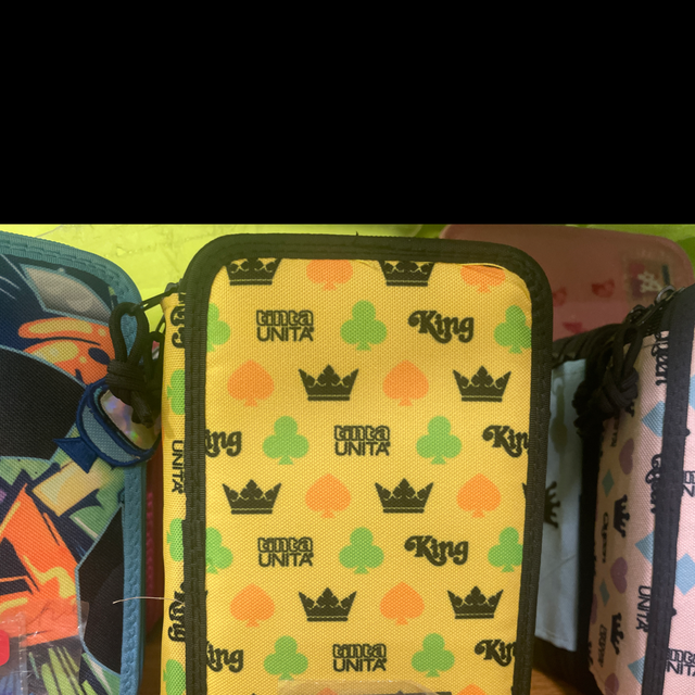 Astuccio 3 zip pool over King 