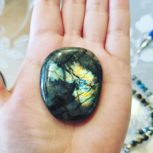 Labradorite pierre de palme