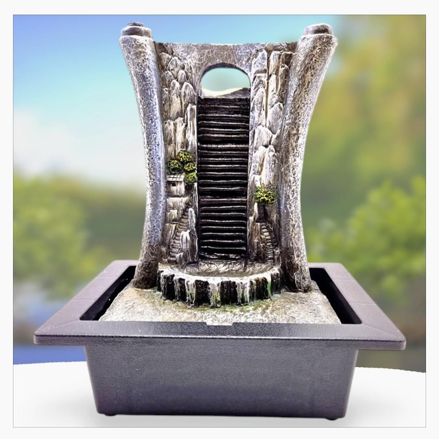 "Mur d'eau" - Fontaine en résine 29 cm 